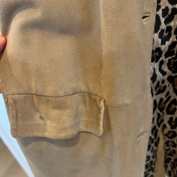 DOLCE & GABBANA SUEDE COAT, VINTAGE, CAMEL, SMALL - Picture 4 of 9